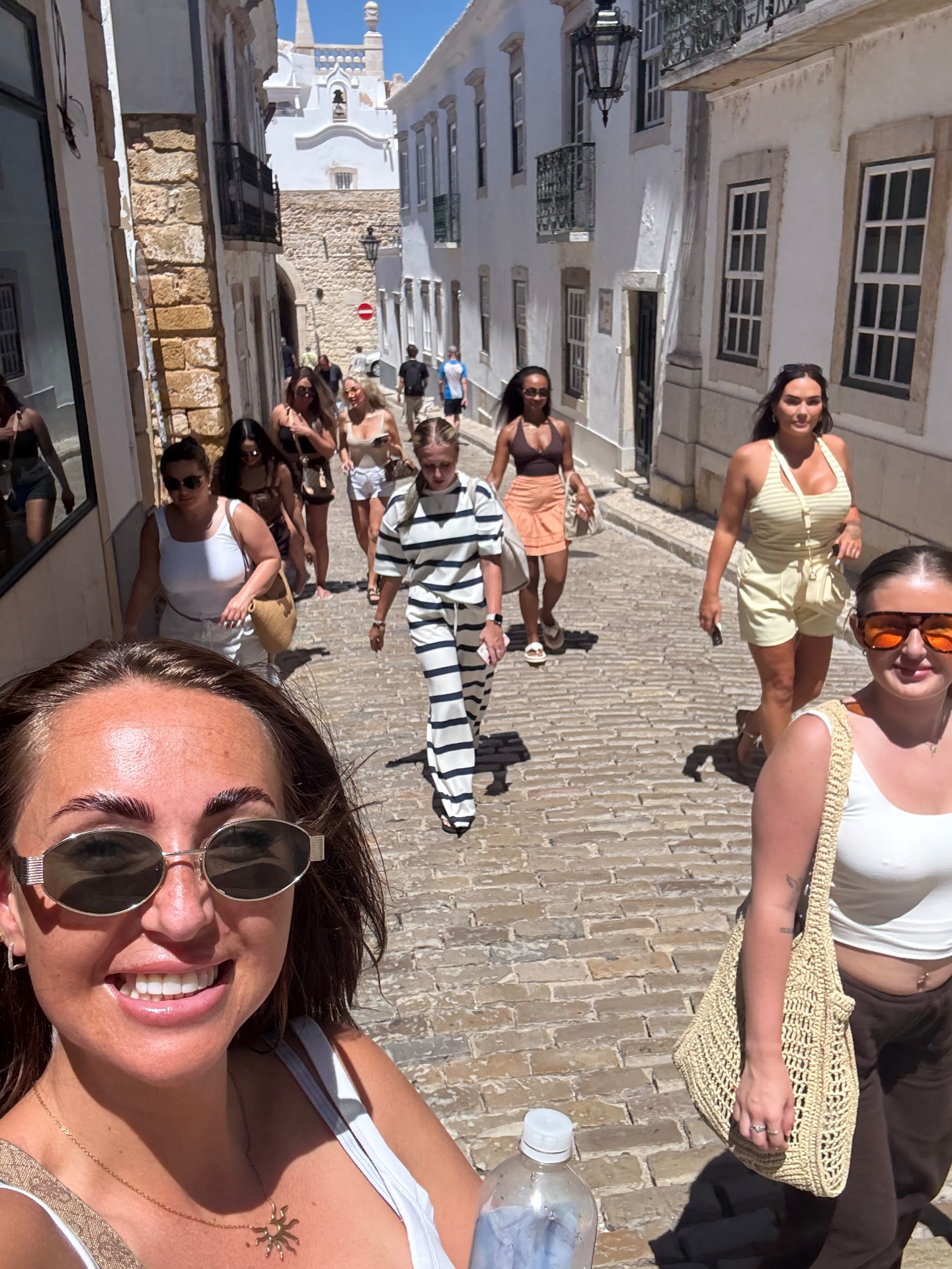 She Goes Solo girls together on a trip